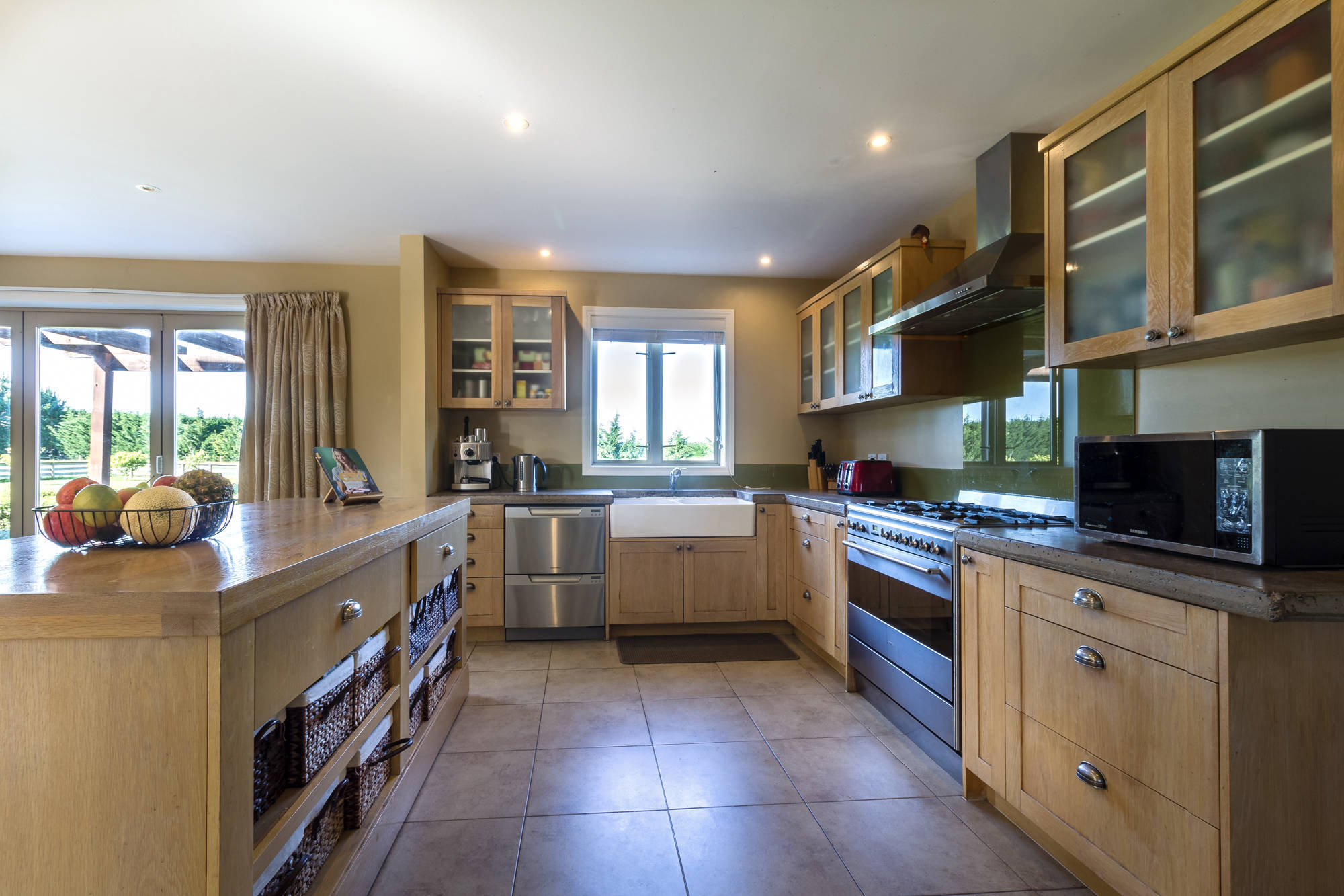 kitchen real estate photography